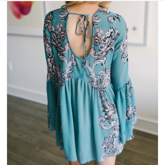 SOLD  Free People Symphony  Bell Sleeve Dress - Picture 4 of 8
